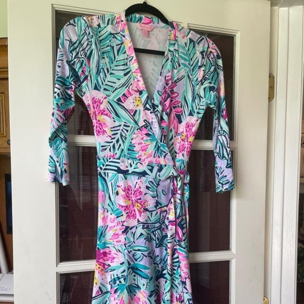 Beautiful high low swing Lilly pulitizer dress